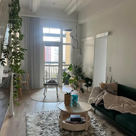 Loft In The Heart Of *